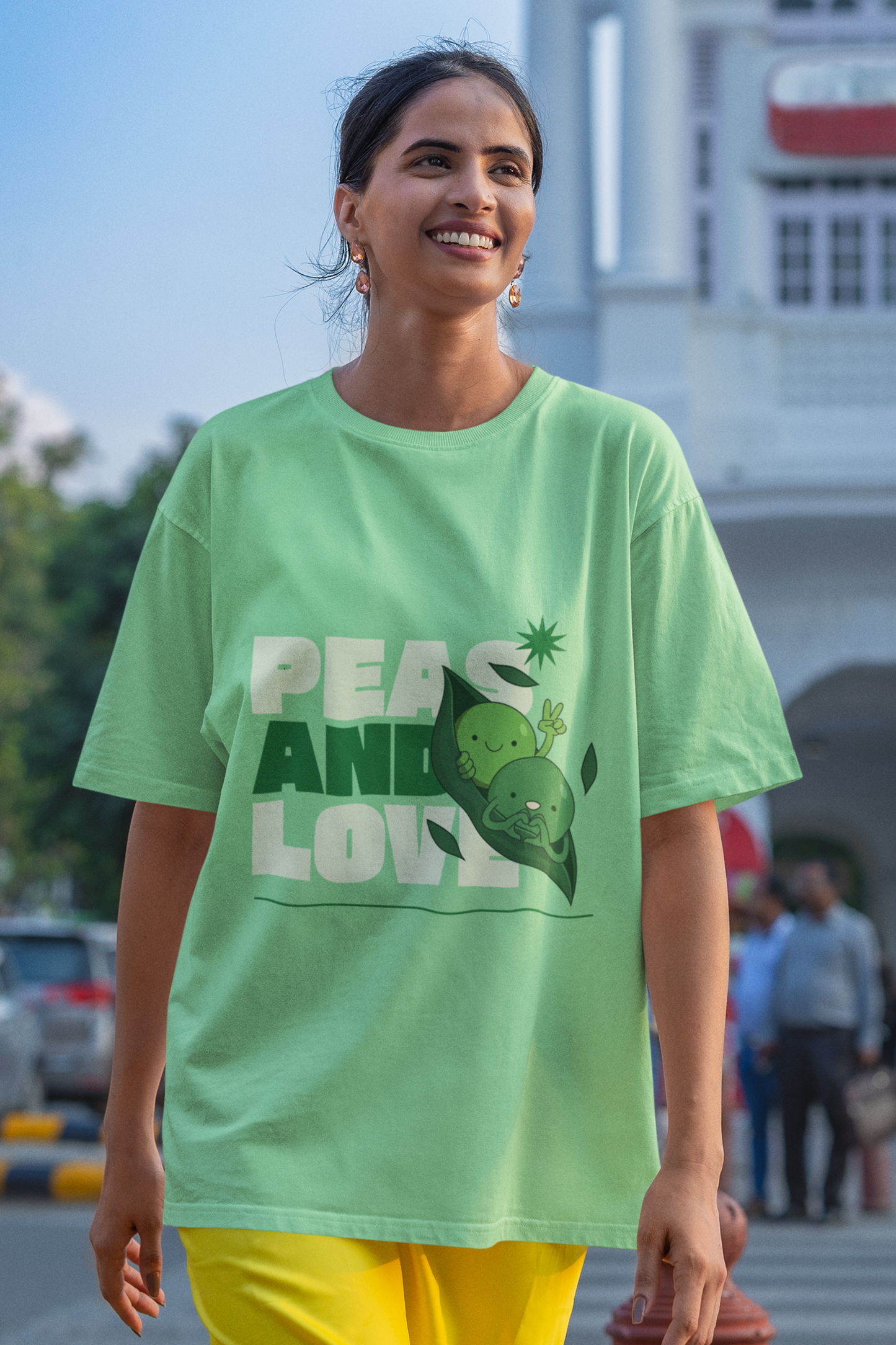 "Peas and Love" Graphic Women T-Shirt